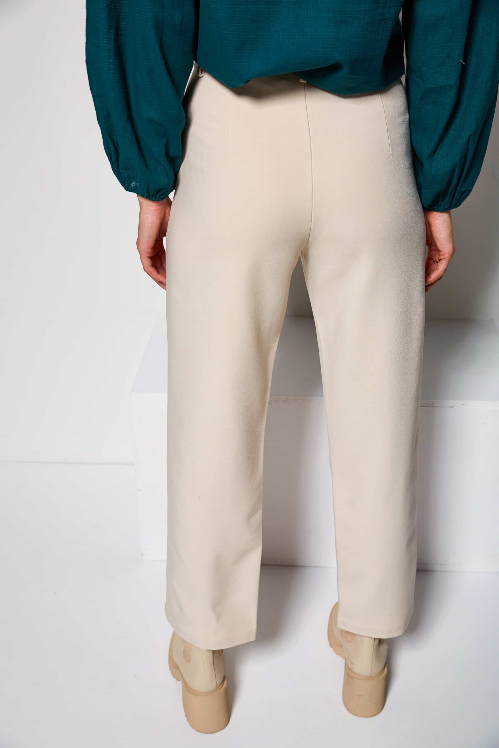 Smart fit trousers