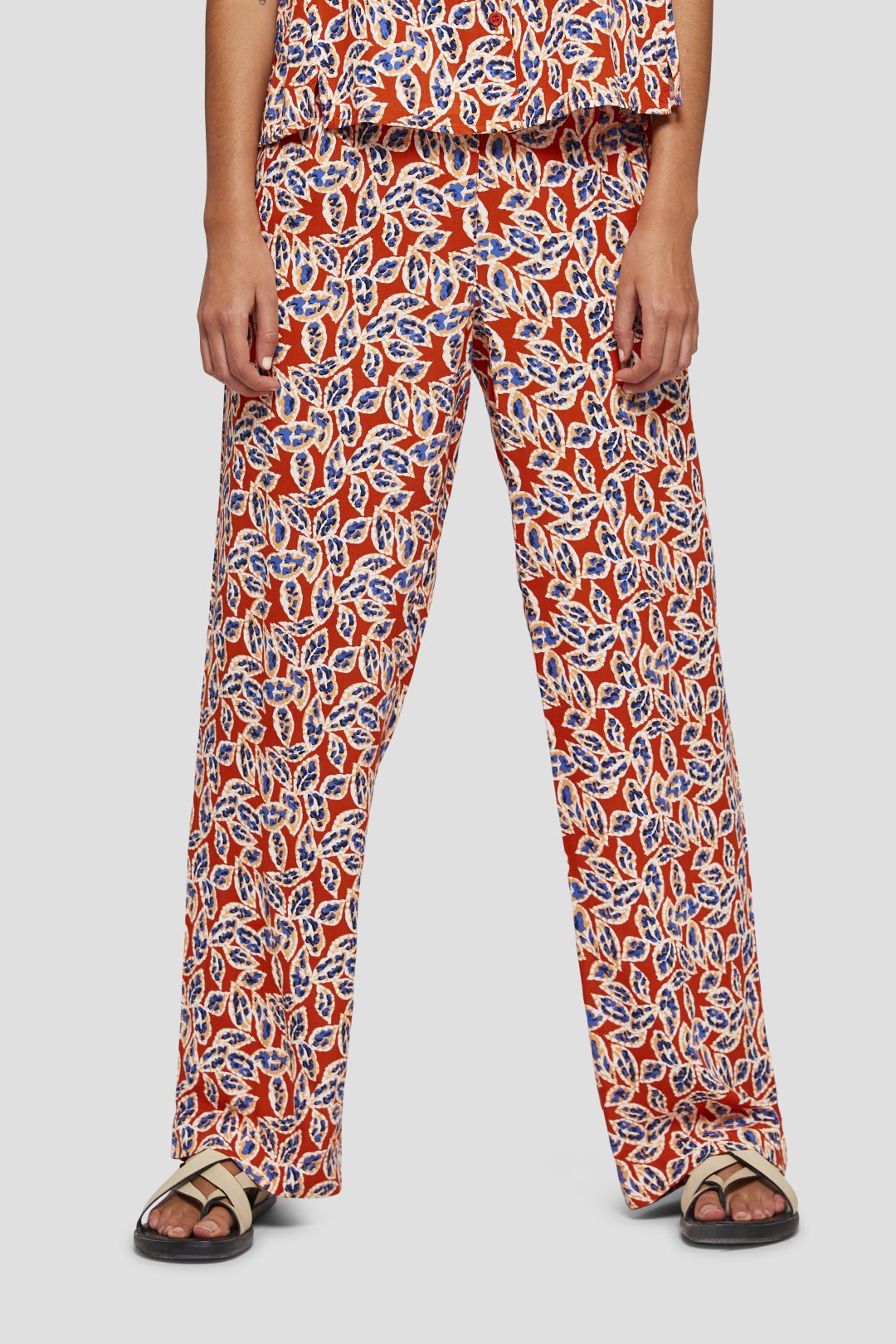 Long printed trousers