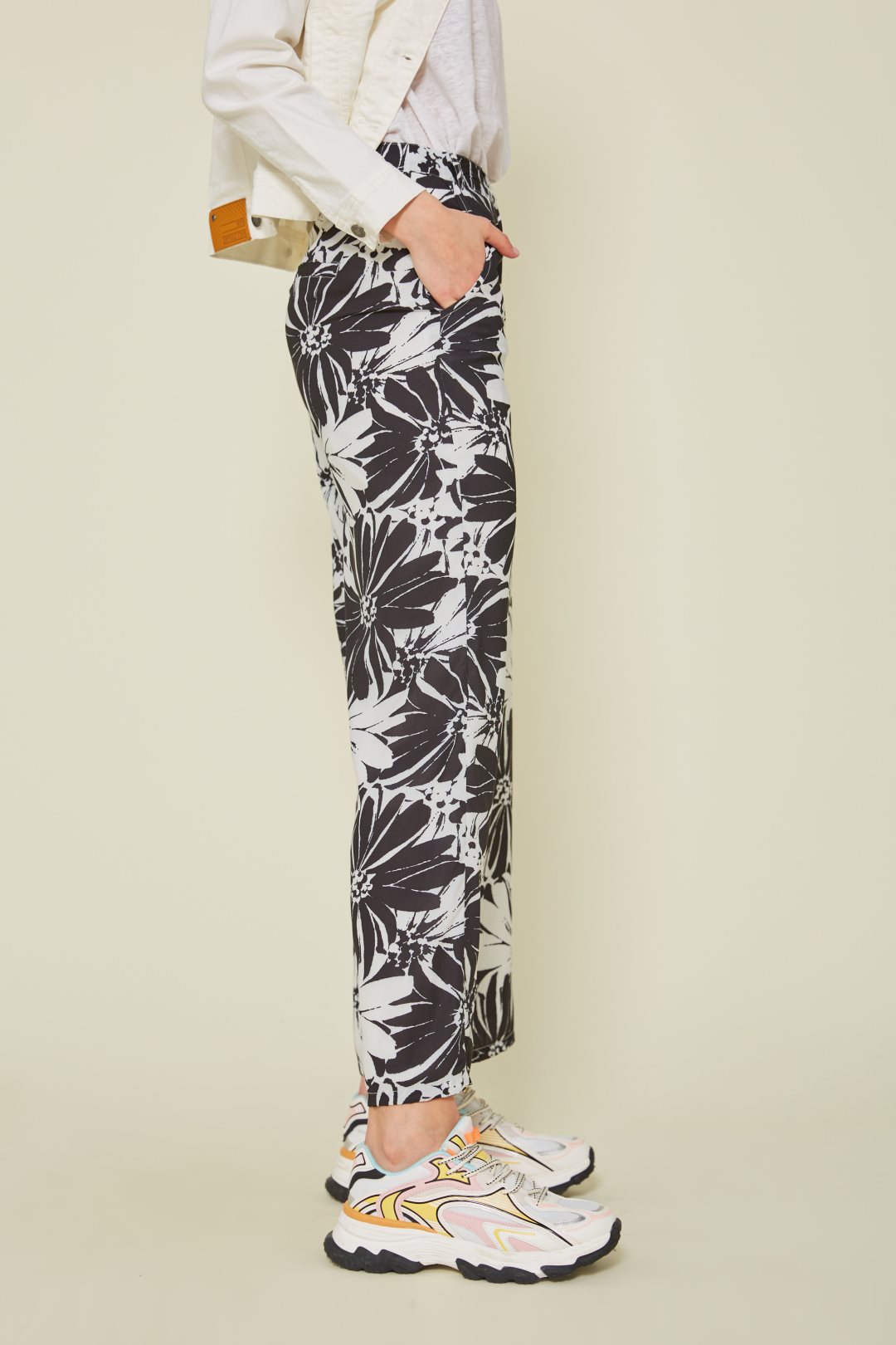 Wide print trousers